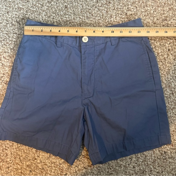 Vineyard Vines Chino Shorts Size 28 - Picture 2 of 5